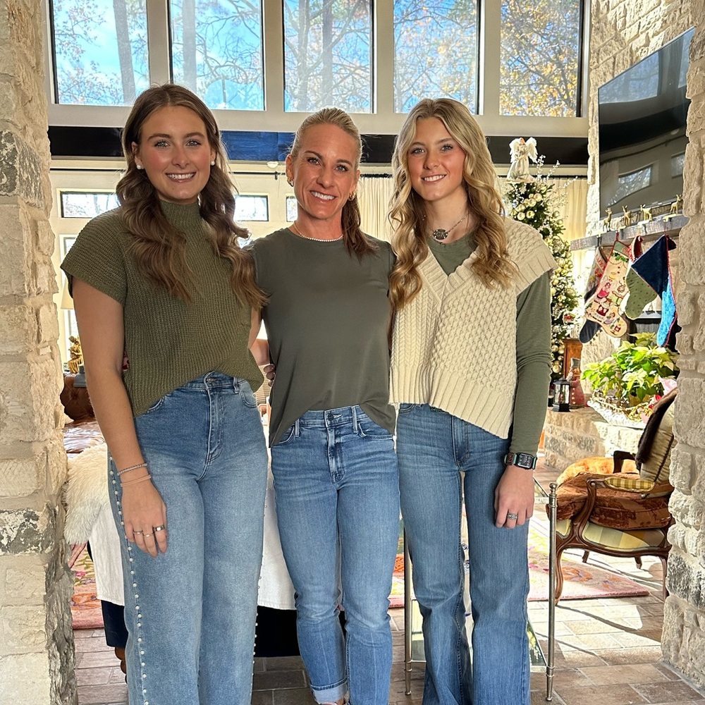 Meet your Posher, Lacey